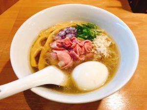 濃厚な金目鯛の旨みが本当に幸せすぎる贅沢『特製らぁ麺』＠らぁ麺 鳳仙花【新宿】