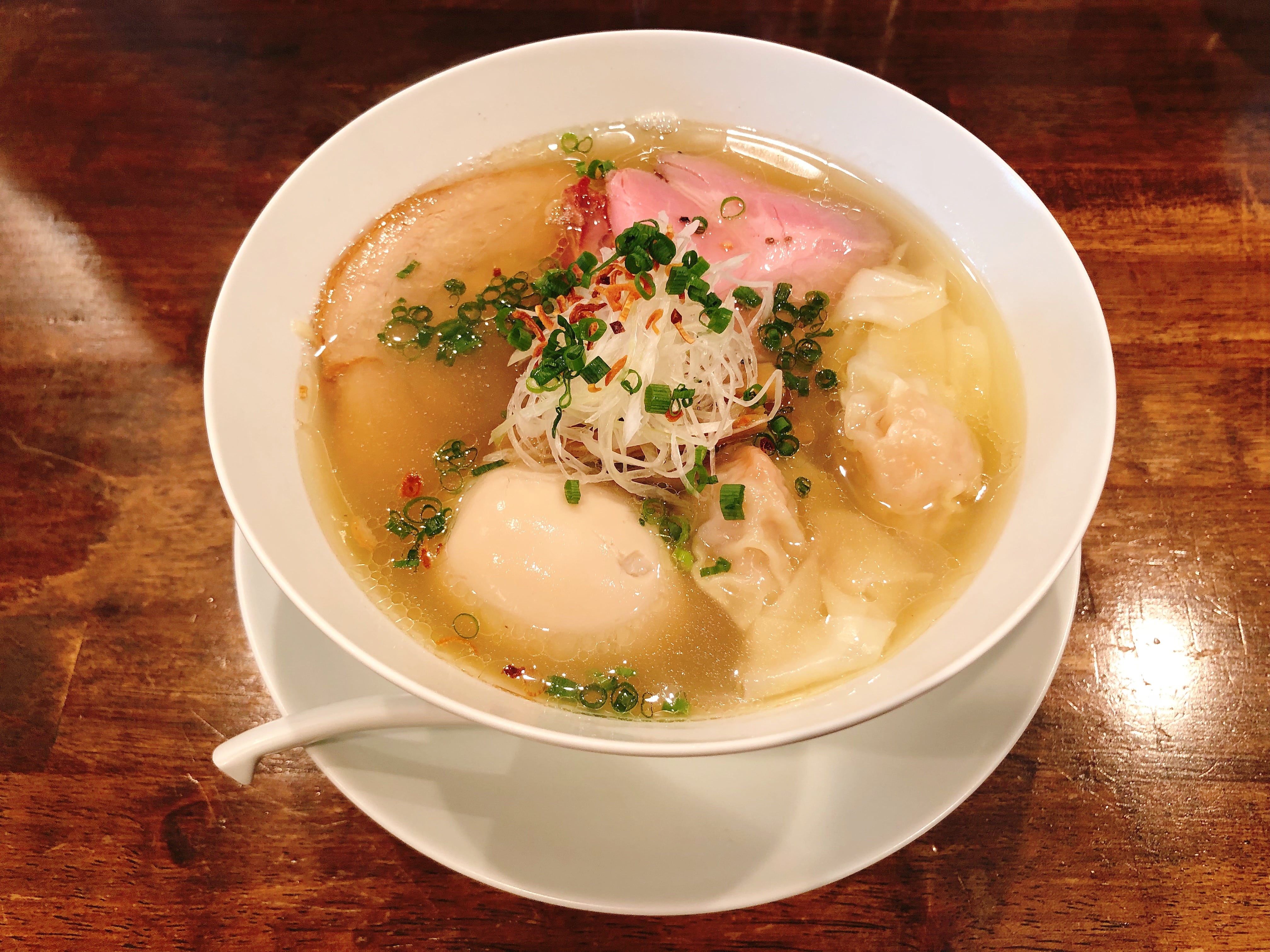 『特製塩拉麺』＠創作麺工房 鳴龍