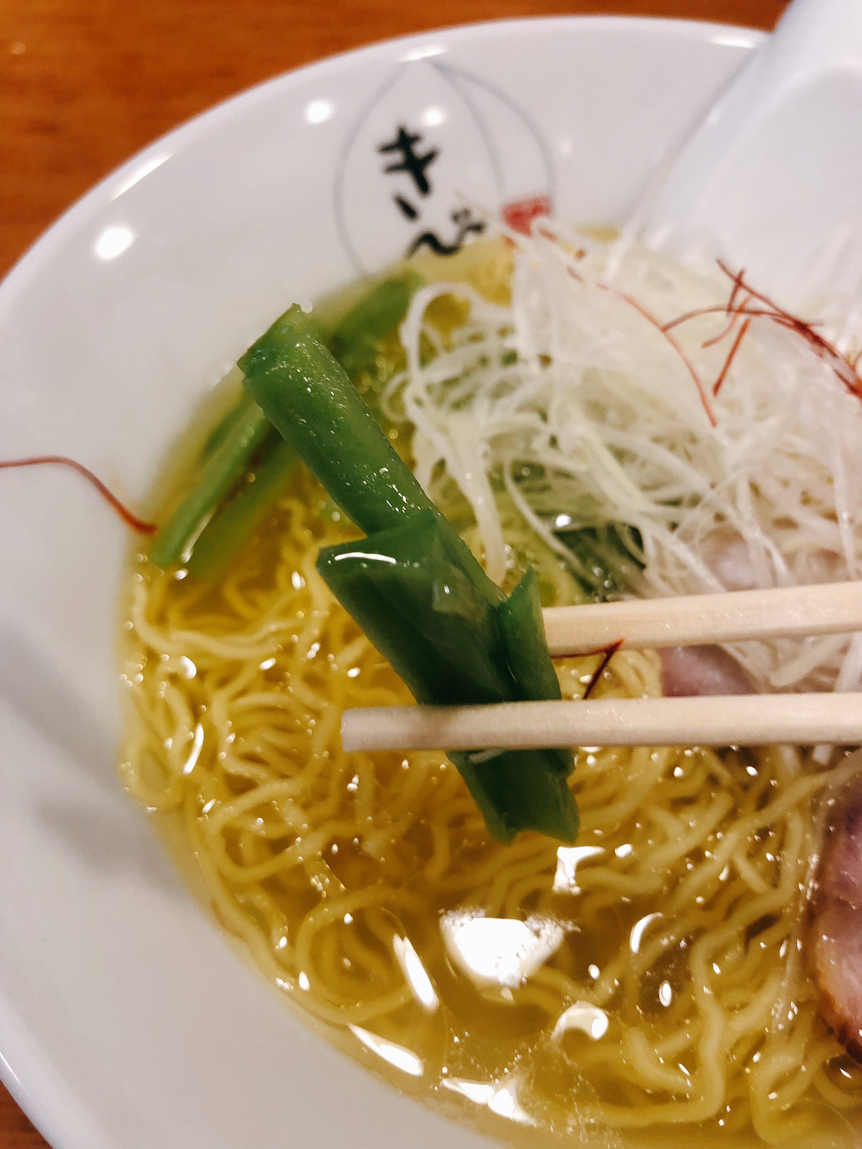 鶏そば　きび　山くらげ