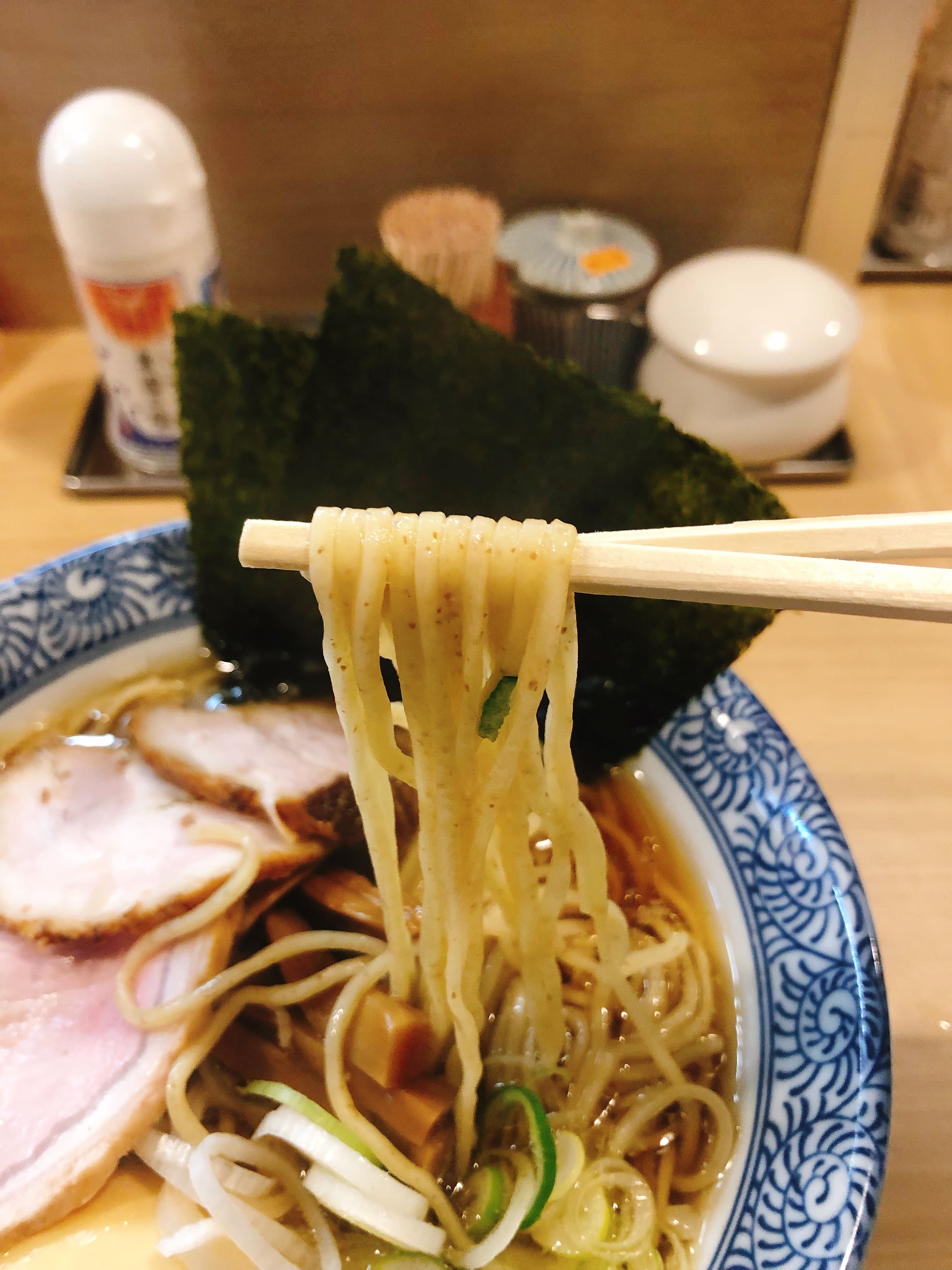 特製中華そば　麺